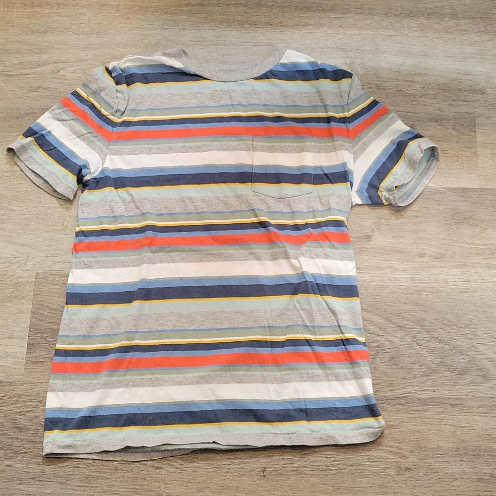 Gap tshirts sports and stripes set of 2  XXL